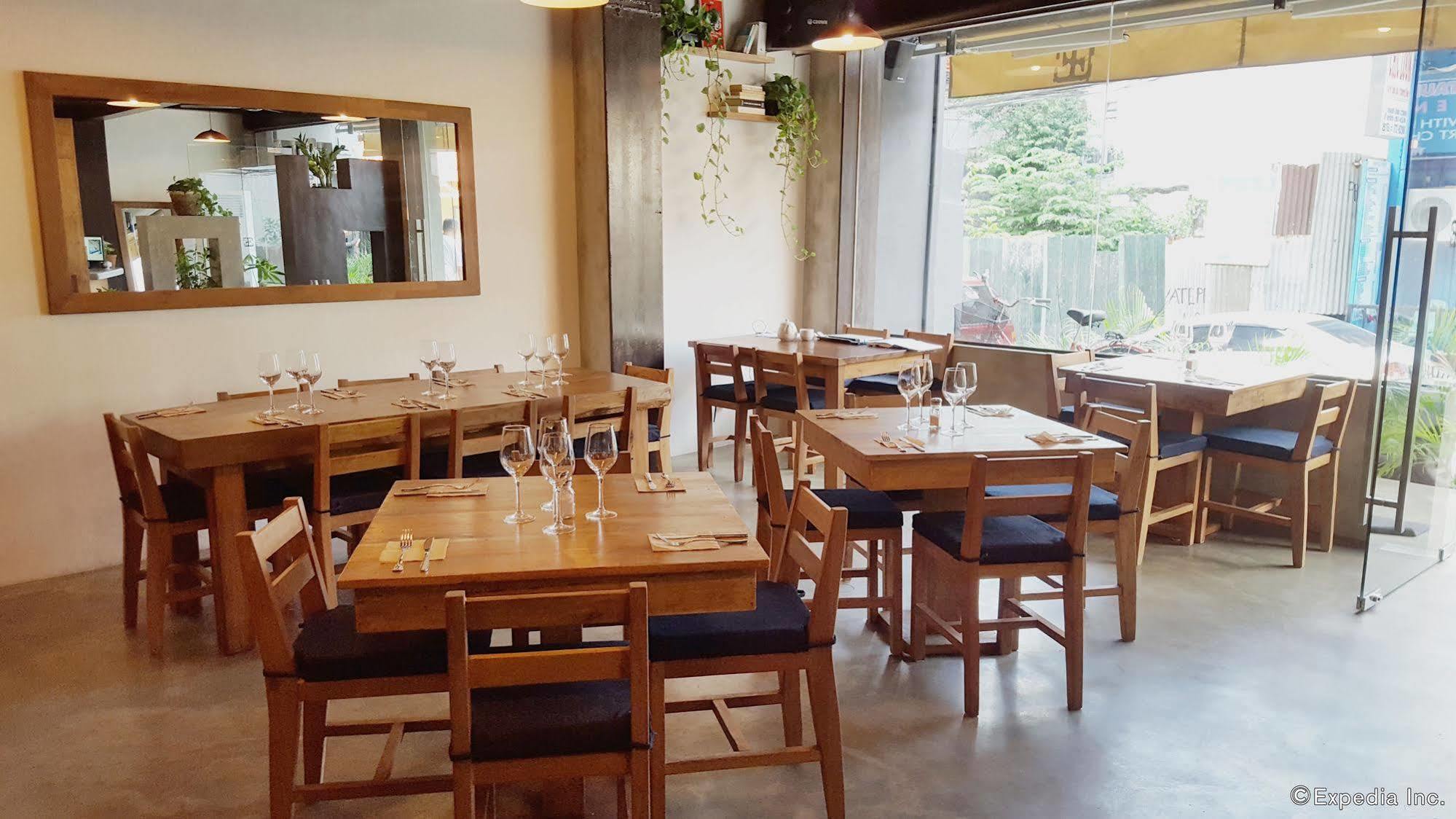 Element Boutique Hotel Makati City Екстериор снимка